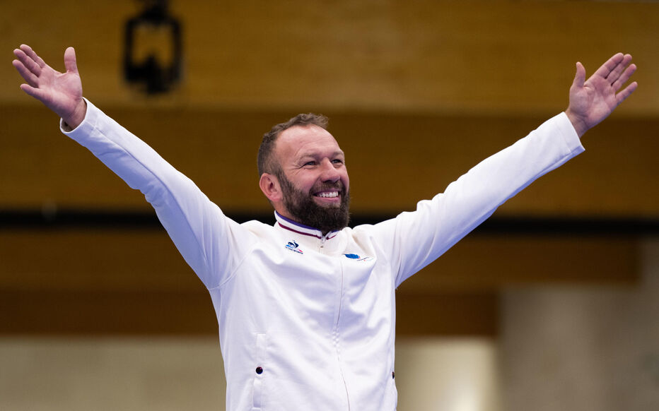 Jean-Louis Michaud en bronze à Châteauroux.